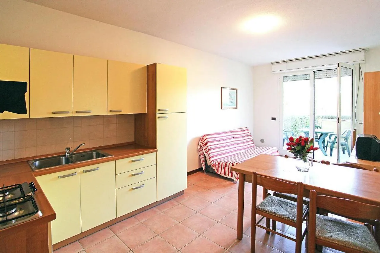 Residence Villaggio Lido Del Sole 1, Bibione Apartment